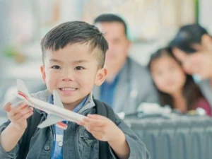 HỘ CHIẾU LÀM MỚI TRẺ EM